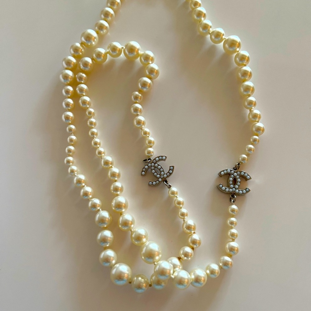 Authentic vintage Chanel pearls